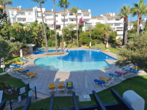 Pueblo Camelot Duquesa